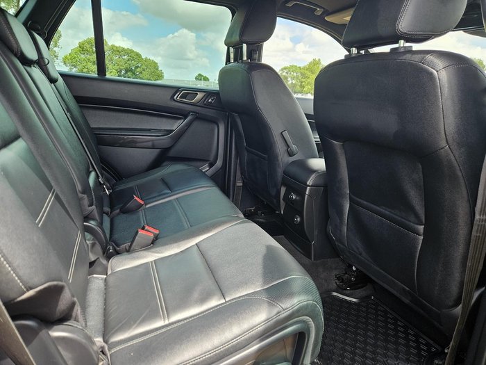 2022 Ford Everest Titanium