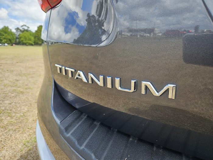 2022 Ford Everest Titanium