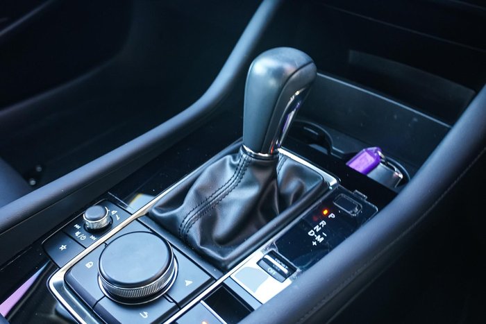 2023 Mazda 3 G20 Touring