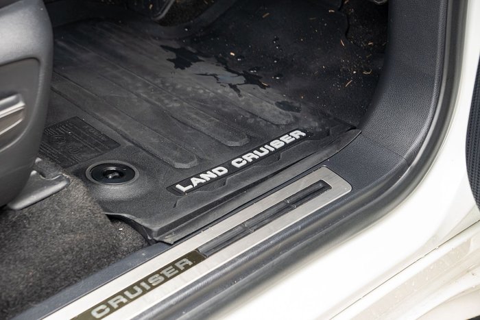 2024 Toyota Landcruiser Sahara ZX