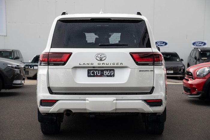 2024 Toyota Landcruiser Sahara ZX