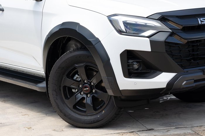 2025 Isuzu D-MAX X-TERRAIN