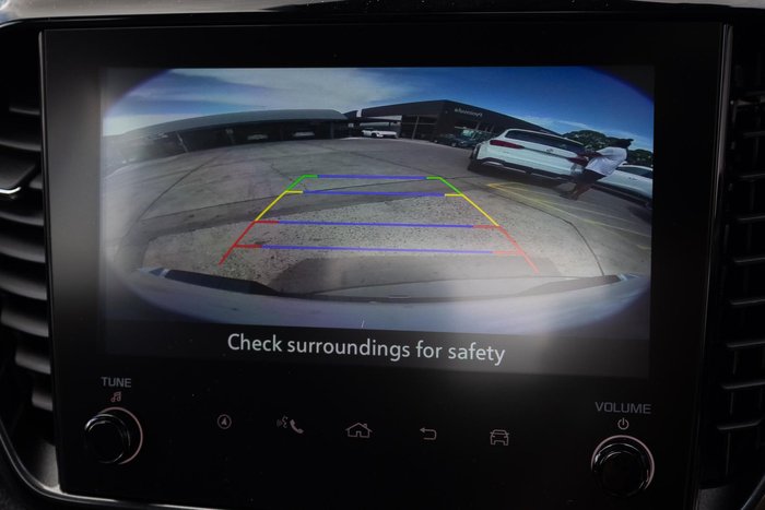 2025 Isuzu D-MAX X-TERRAIN