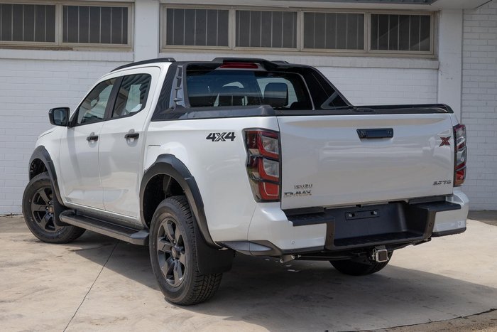2025 Isuzu D-MAX X-TERRAIN