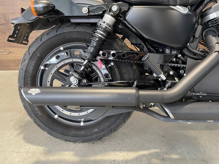 Harley-Davidson Iron 883 (XL883N) Sportster