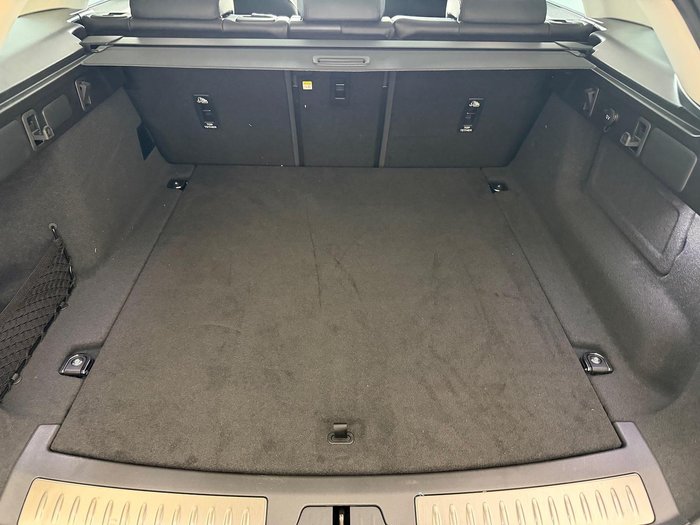 2024 Land Rover Range Rover Velar D300 Dynamic SE