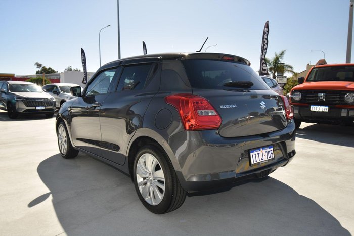 2017 Suzuki Swift GL Navigator