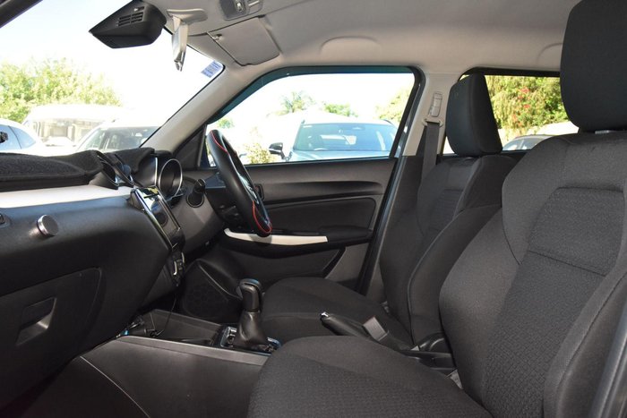 2017 Suzuki Swift GL Navigator