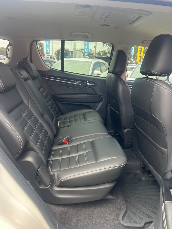 2020 Isuzu MU-X Onyx Edition