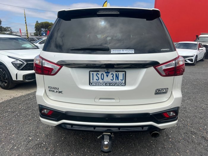 2020 Isuzu MU-X Onyx Edition