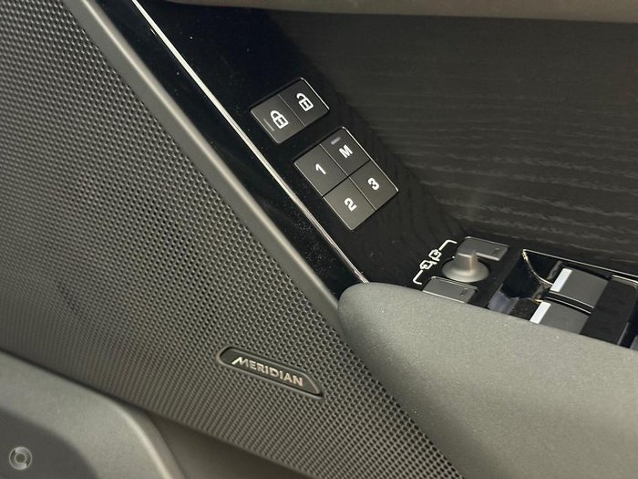 2024 Land Rover Range Rover Velar D300 Dynamic SE