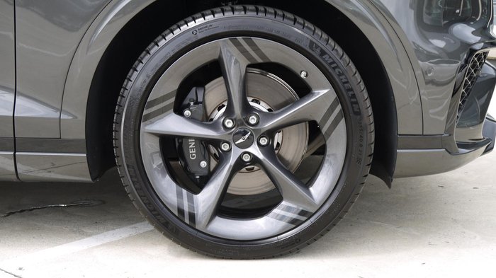 2024 Genesis GV70 3.5T SIGNATURE SPORT