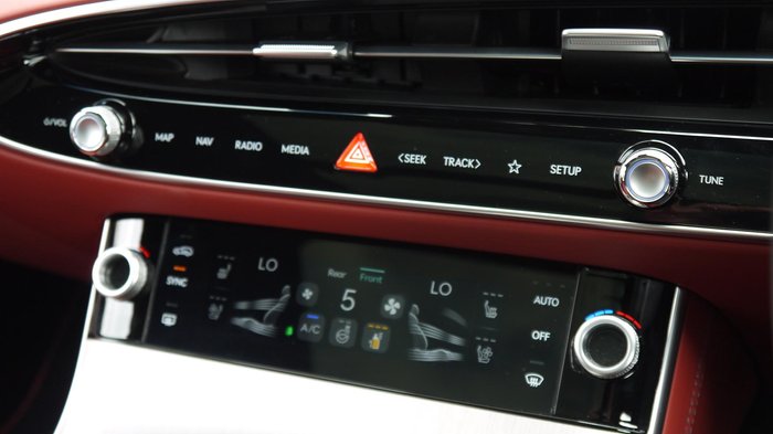 2024 Genesis GV70 3.5T SIGNATURE SPORT