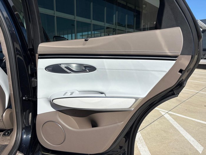 2024 Genesis GV70 3.5T SIGNATURE