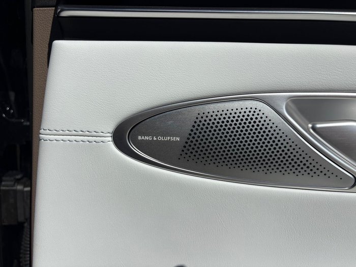 2024 Genesis GV70 3.5T SIGNATURE