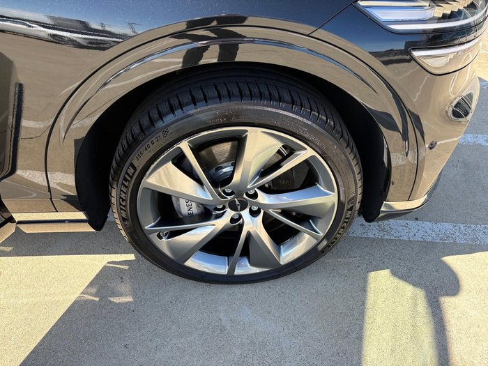 2024 Genesis GV70 3.5T SIGNATURE