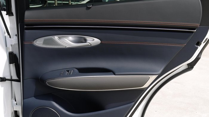 2025 Genesis GV70 2.5T SIGNATURE SPORT