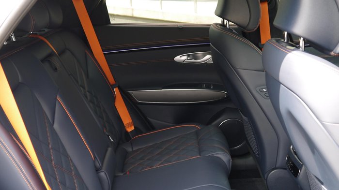 2025 Genesis GV70 2.5T SIGNATURE SPORT