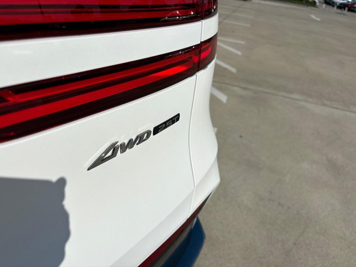 2024 Genesis GV70 2.5T ADVANCED