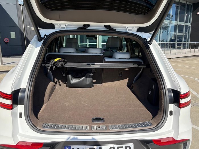 2024 Genesis GV70 2.5T ADVANCED