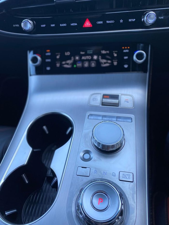 2024 Genesis GV70 2.5T SIGNATURE SPORT