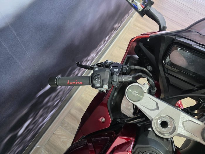 2021 Honda CBR650R RED