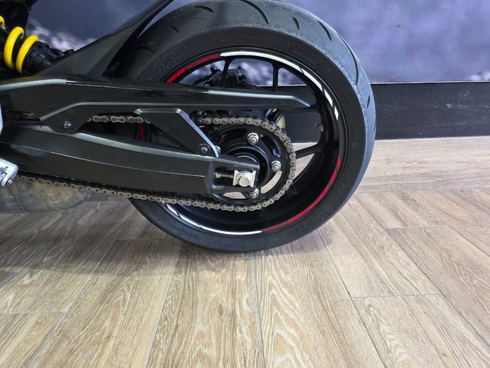 2021 Honda CBR650R RED