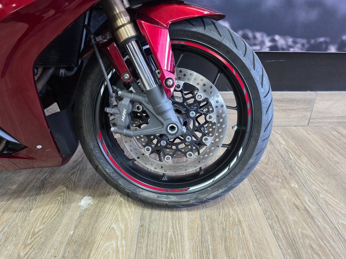 2021 Honda CBR650R RED