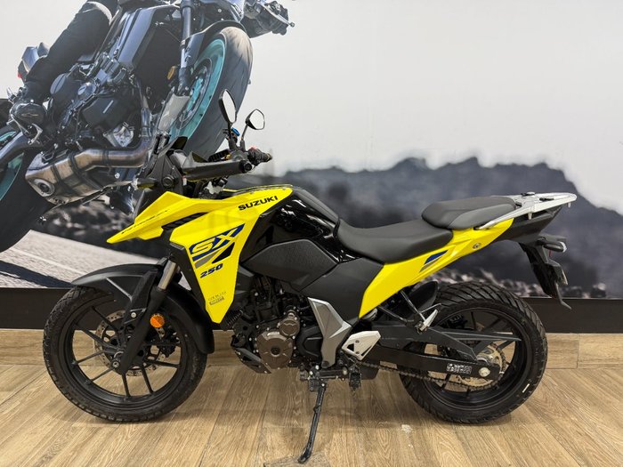 2023 Suzuki V-STROM 250SX (DS250RL) YELLOW