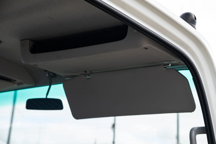 2022 Isuzu N Series NNR 45-150