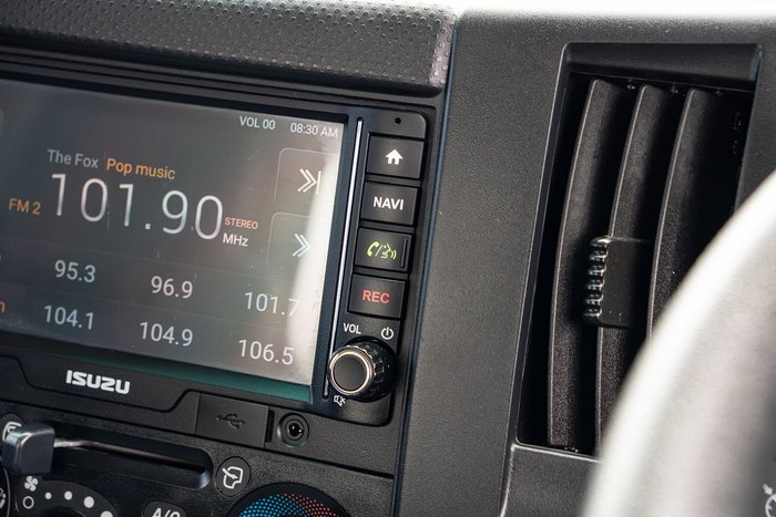 2022 Isuzu N Series NNR 45-150