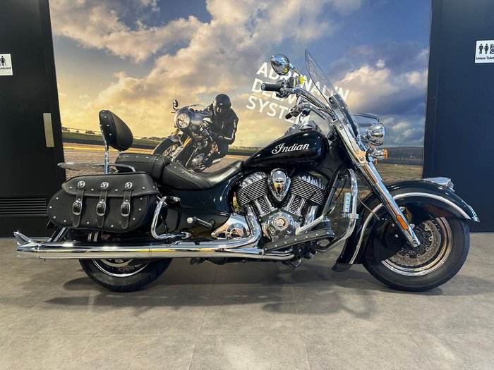 2014 Indian Chief Vintage 1811 Chief Black