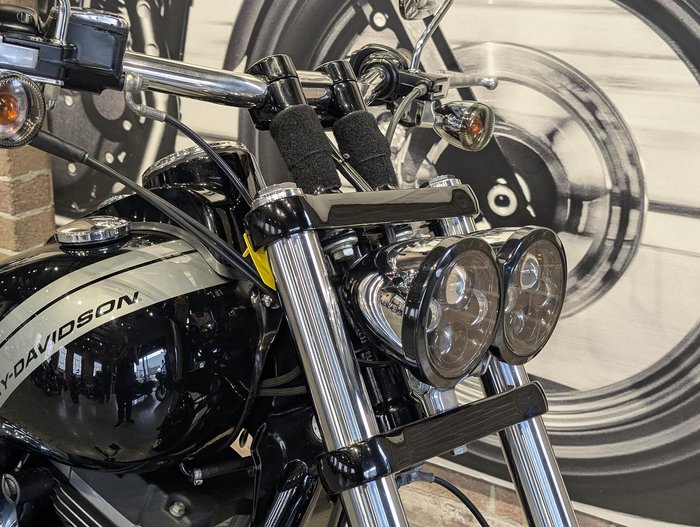 2014 Harley-Davidson Dyna Fat Bob 103 (FXDF) Dyna Black