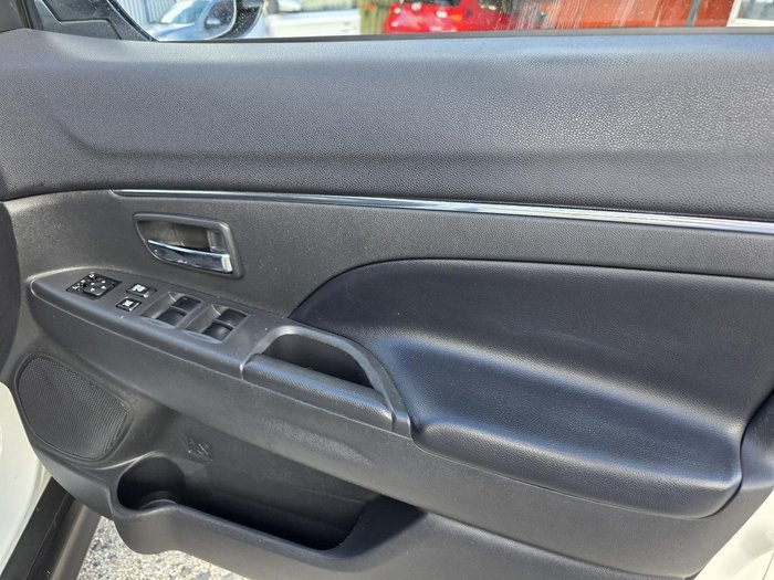 2014 Mitsubishi ASX XLS XB MY15 White