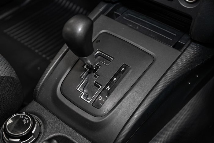 2021 Mitsubishi Triton GLX MR MY21 4X4 Dual Range White