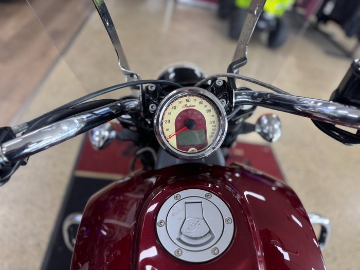 2018 Indian SCOUT BOBBER RED MAROON