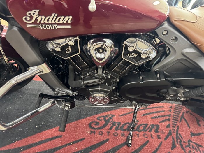 2018 Indian SCOUT BOBBER RED MAROON