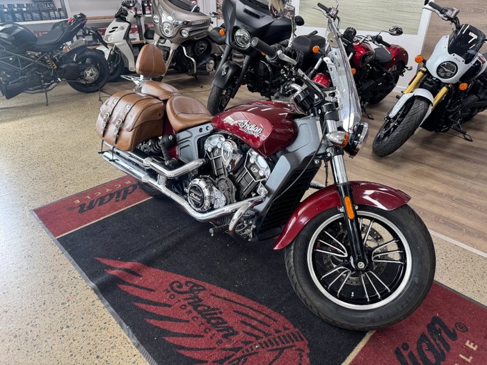2018 Indian SCOUT BOBBER RED MAROON