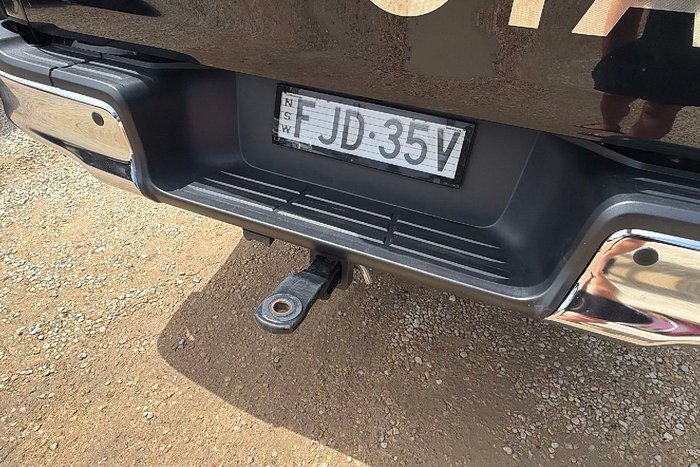 2020 Toyota Hilux SR5