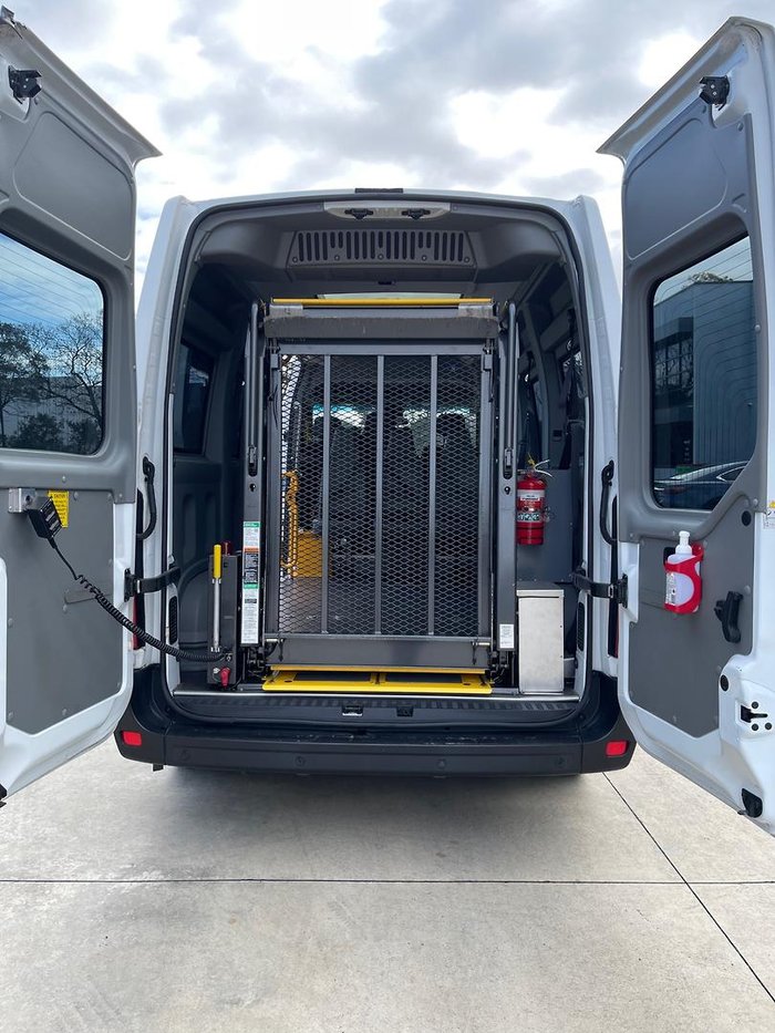 2019 Renault Master X62 Glacier White