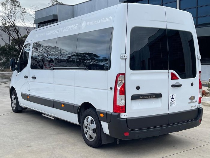 2019 Renault Master X62 Glacier White