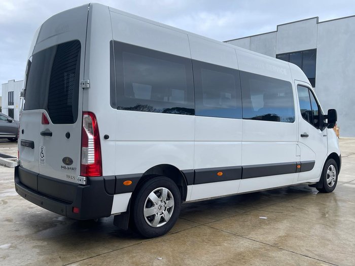 2019 Renault Master X62 Glacier White