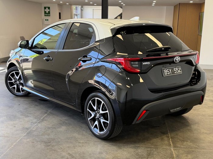 2021 Toyota Yaris ZR