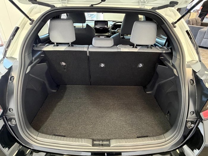 2021 Toyota Yaris ZR