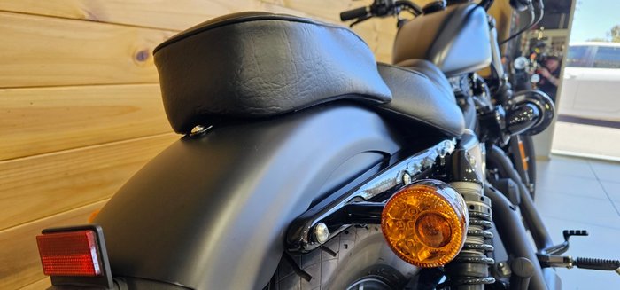 2016 Harley-davidson XL883 IRON 883 Black