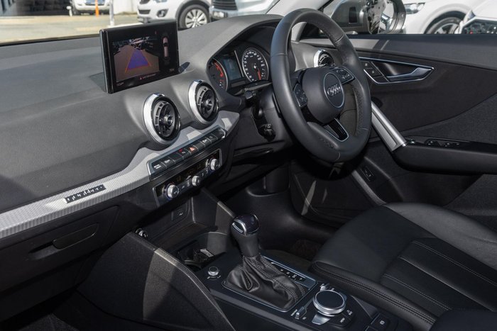 2023 Audi Q2 40 TFSI S line