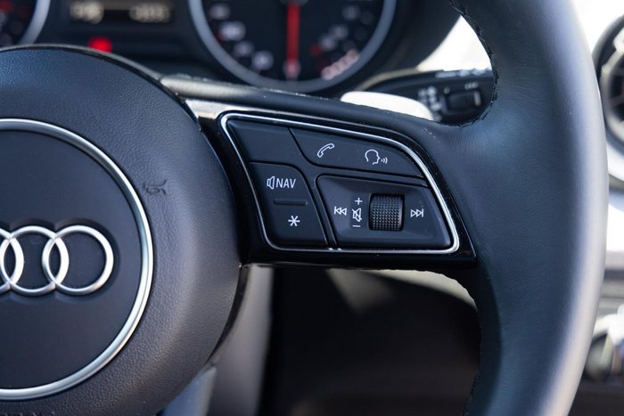 2023 Audi Q2 40 TFSI S line