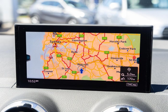 2023 Audi Q2 40 TFSI S line