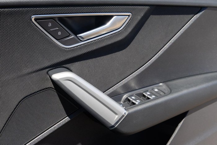 2023 Audi Q2 40 TFSI S line