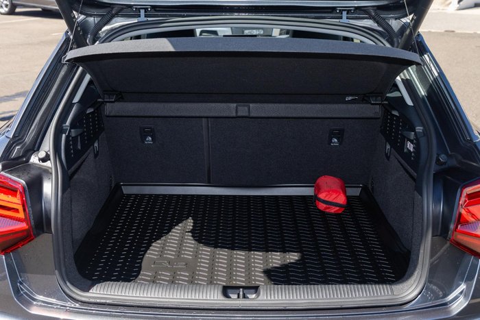 2023 Audi Q2 40 TFSI S line